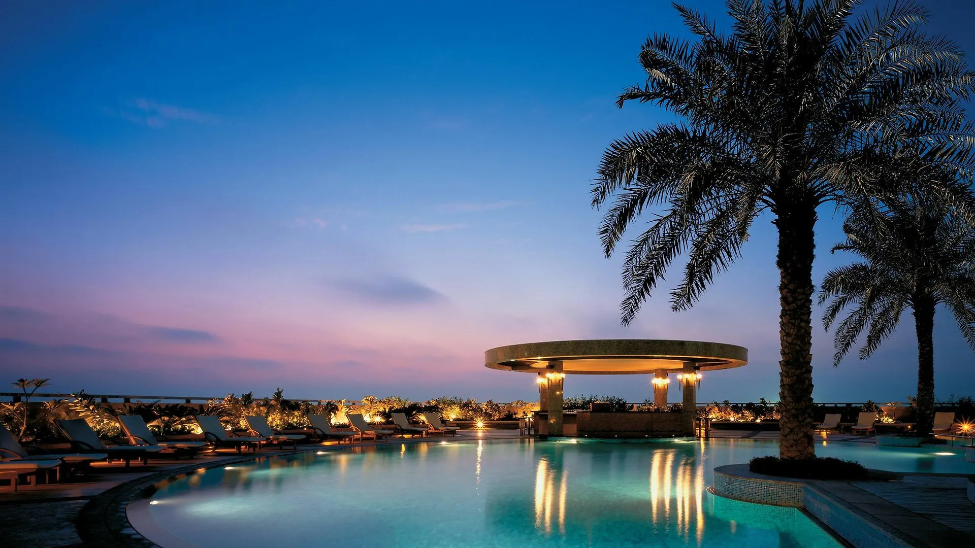 Shangri-La Apartments Dubai Apart-hotel