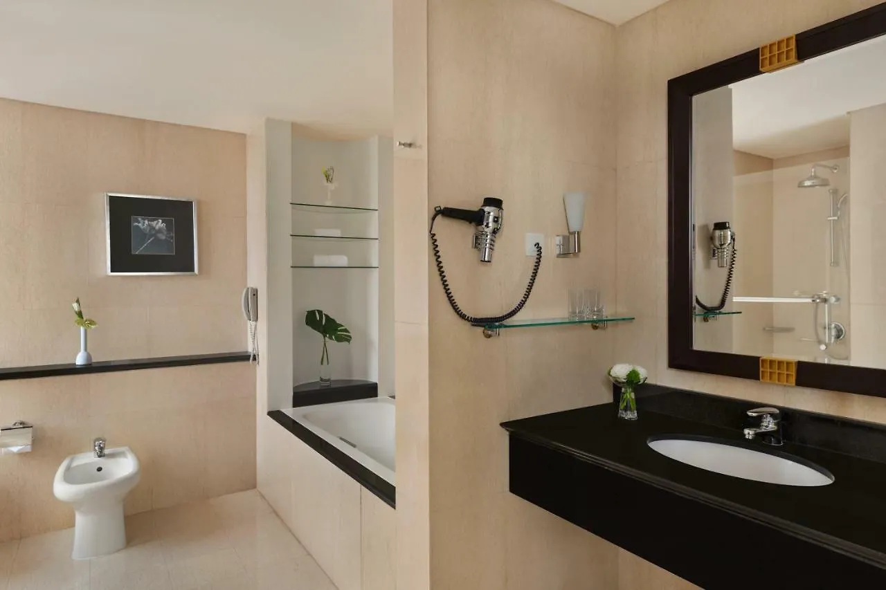 Shangri-La Apartments Dubai Apart-hotel